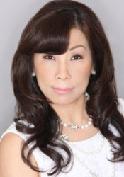 Elaine L Chow
