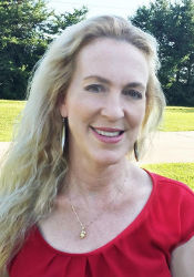 Elaine R Van de Zande