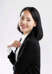 realtor portrait