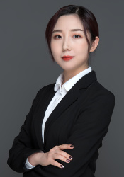 realtor portrait