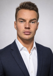 realtor portrait