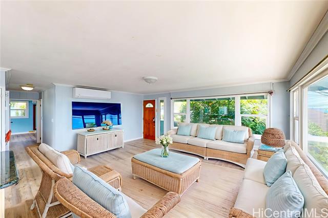 Primary photo for MLS#202604014
