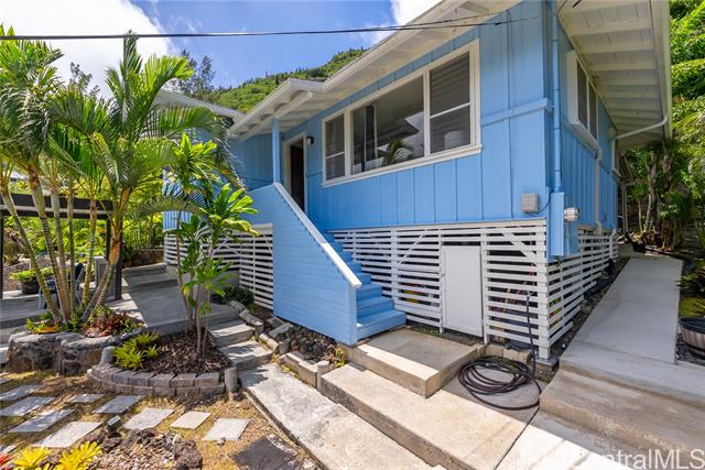 Primary photo for MLS#202611463
