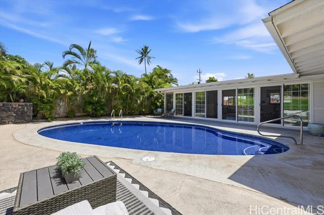 Primary photo for MLS#202616142
