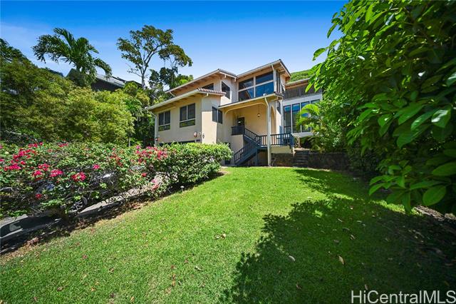 Primary photo for MLS#202616161
